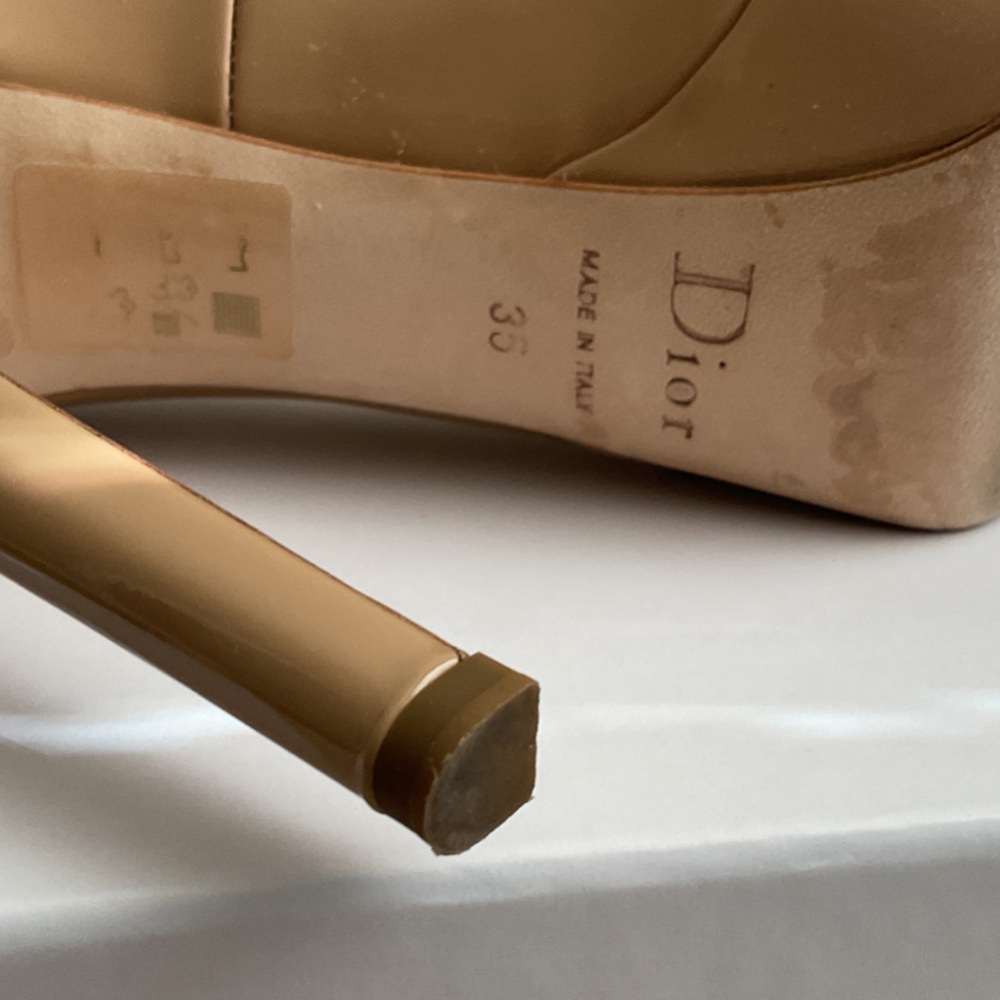 Dior Women's Beige Heels - Picture 8 of 14